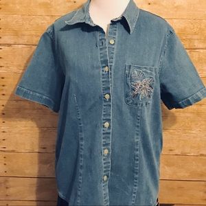VTG 90’s denim shirt